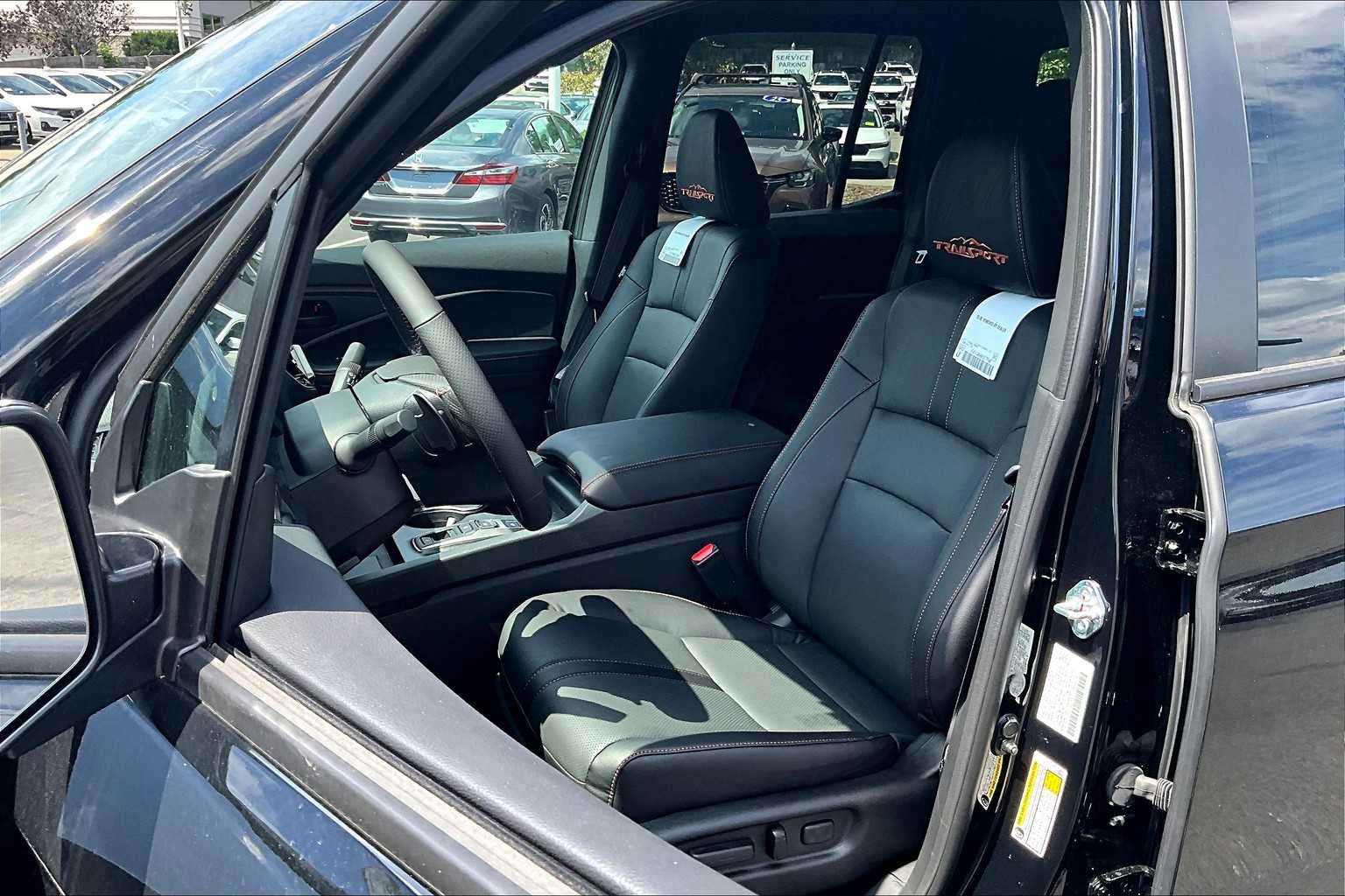 2025 Honda Ridgeline TrailSport - Photo 11