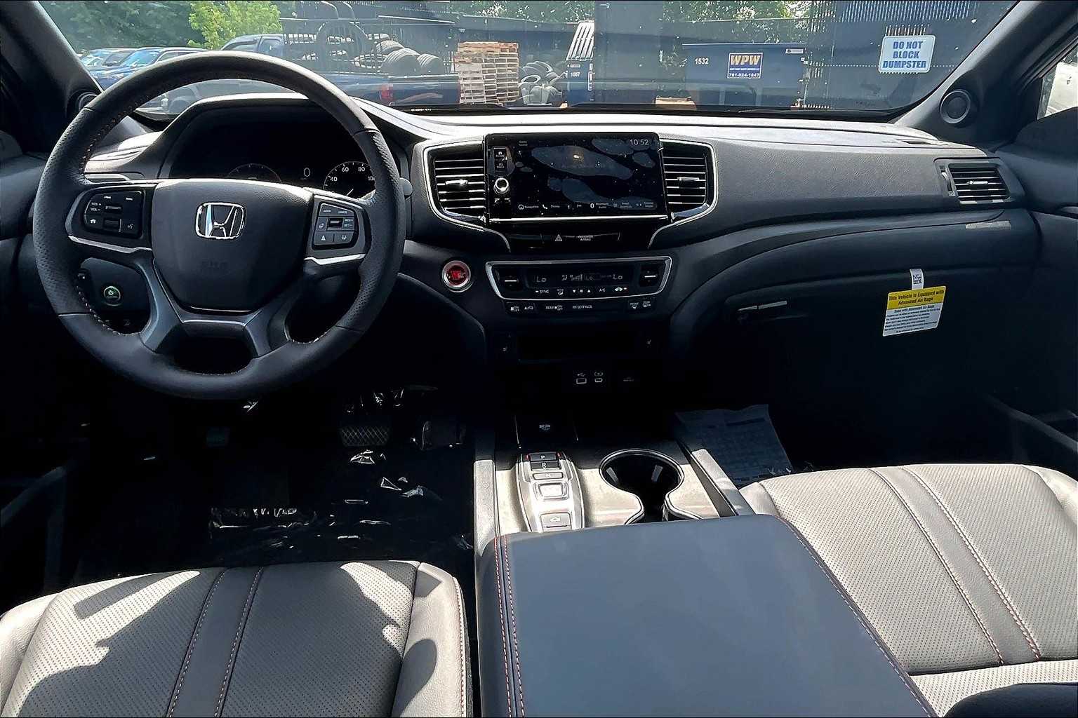 2025 Honda Ridgeline TrailSport - Photo 12