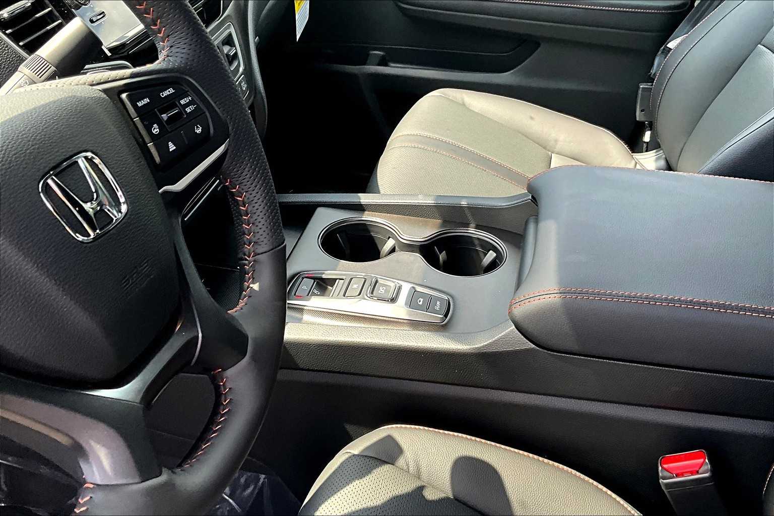 2025 Honda Ridgeline TrailSport - Photo 14