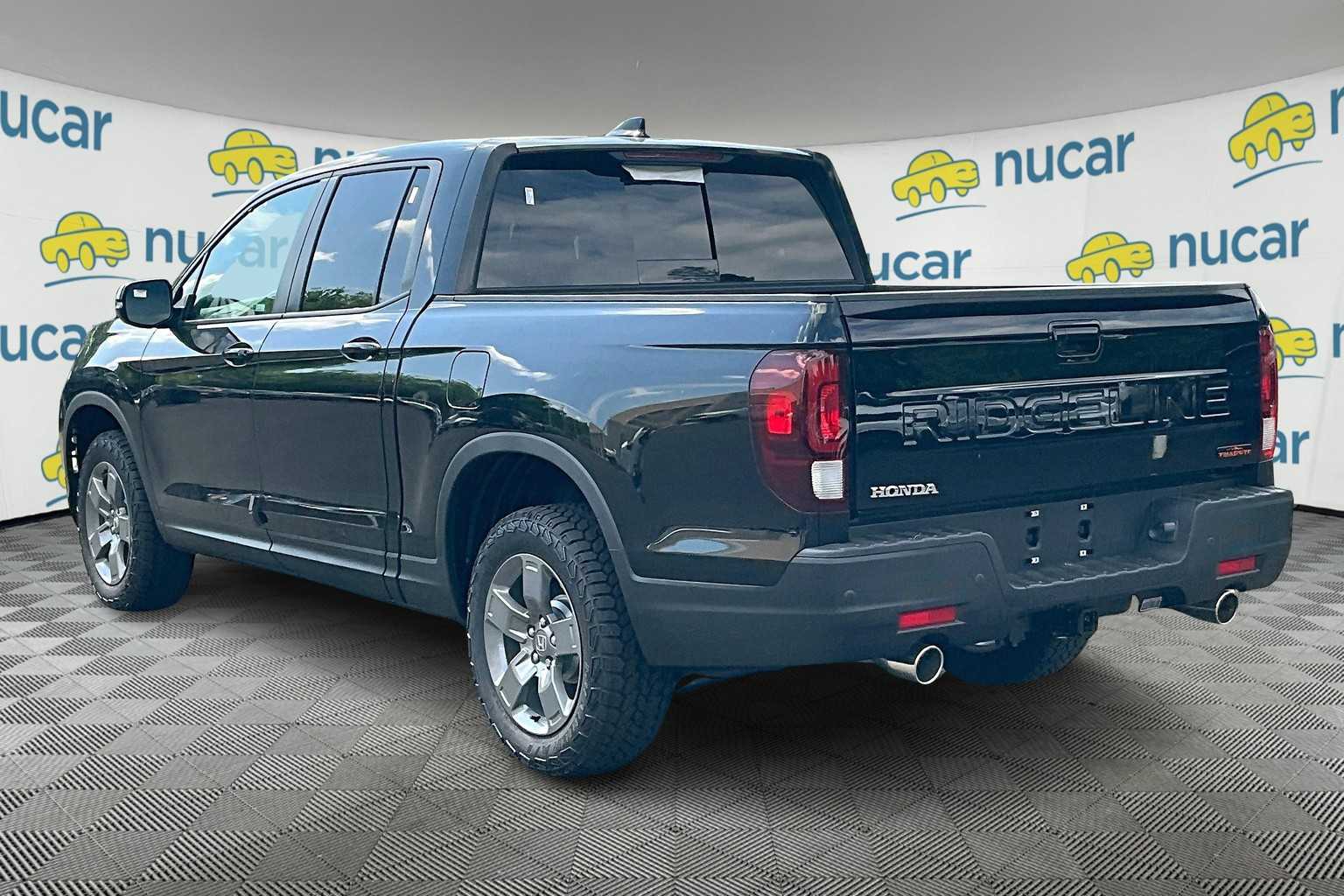 2025 Honda Ridgeline TrailSport - Photo 5