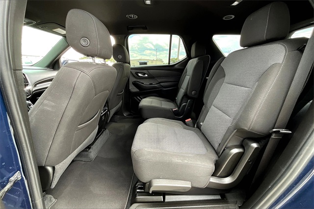 2023 Chevrolet Traverse LT - Photo 14