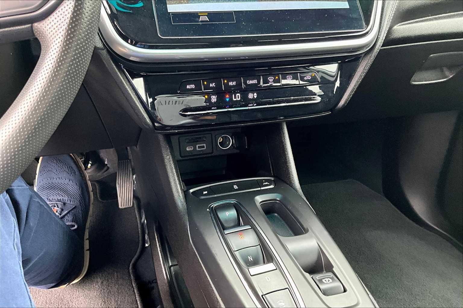 2023 Chevrolet Bolt EV 1LT - Photo 25