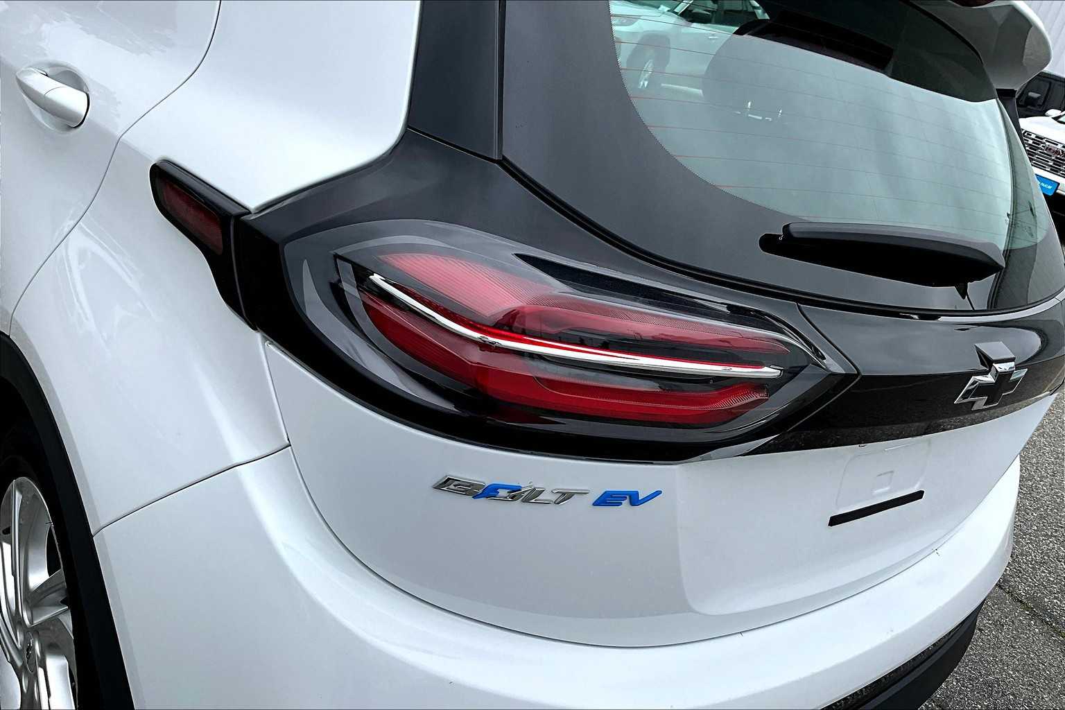 2023 Chevrolet Bolt EV 1LT - Photo 31