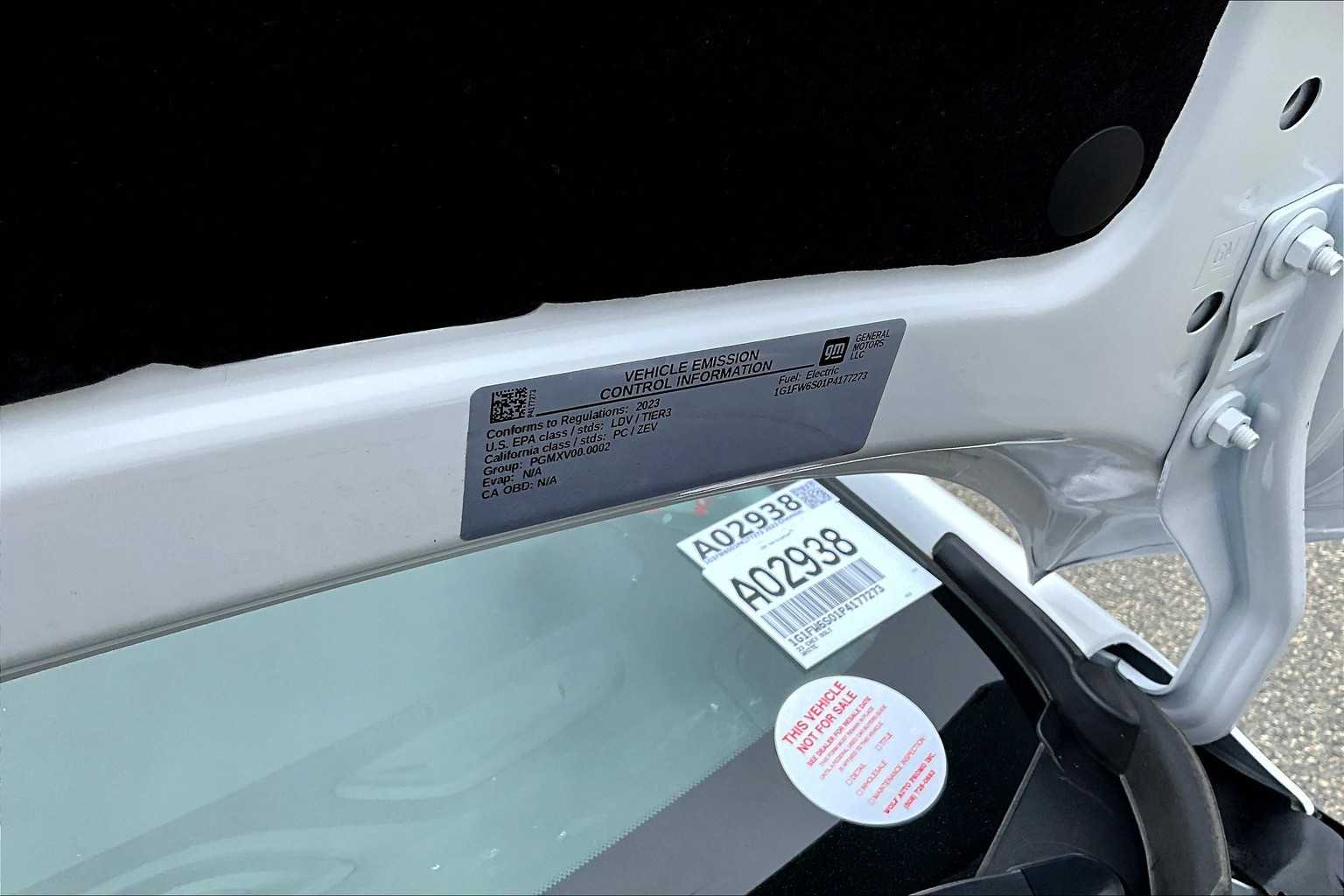 2023 Chevrolet Bolt EV 1LT - Photo 32