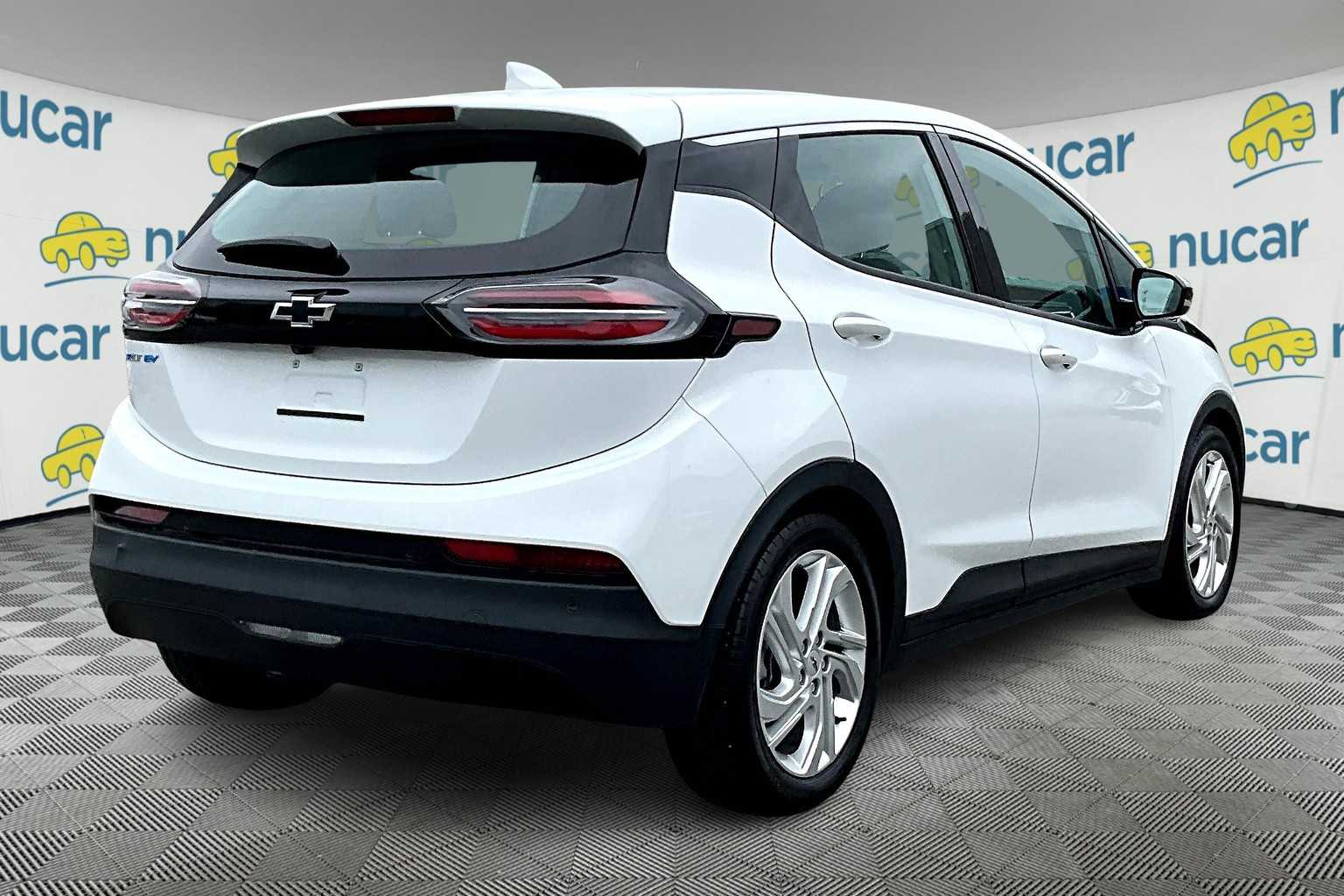 2023 Chevrolet Bolt EV 1LT - Photo 6
