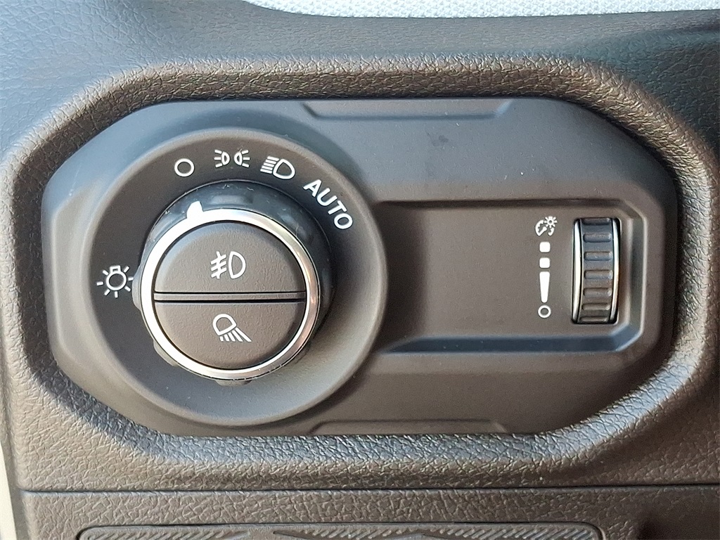 2025 Jeep Gladiator Sport - Photo 18