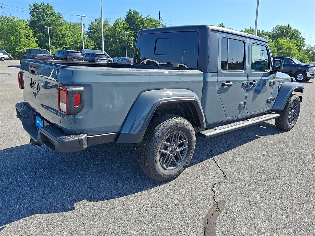 2025 Jeep Gladiator Sport - Photo 4