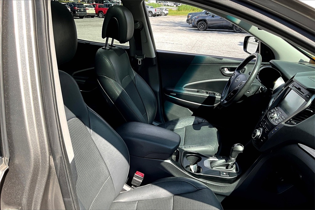 2016 Hyundai Santa Fe Sport 2.0T - Photo 11