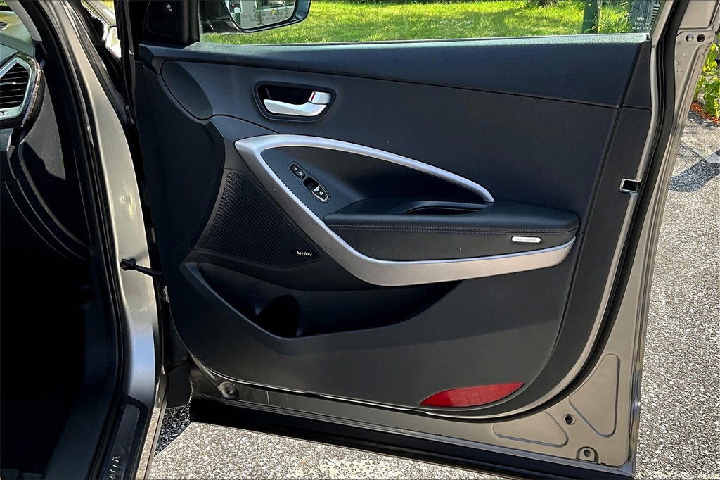 2016 Hyundai Santa Fe Sport 2.0T - Photo 12