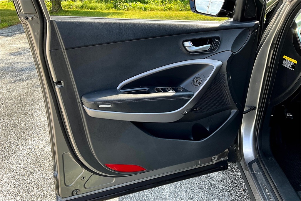 2016 Hyundai Santa Fe Sport 2.0T - Photo 9