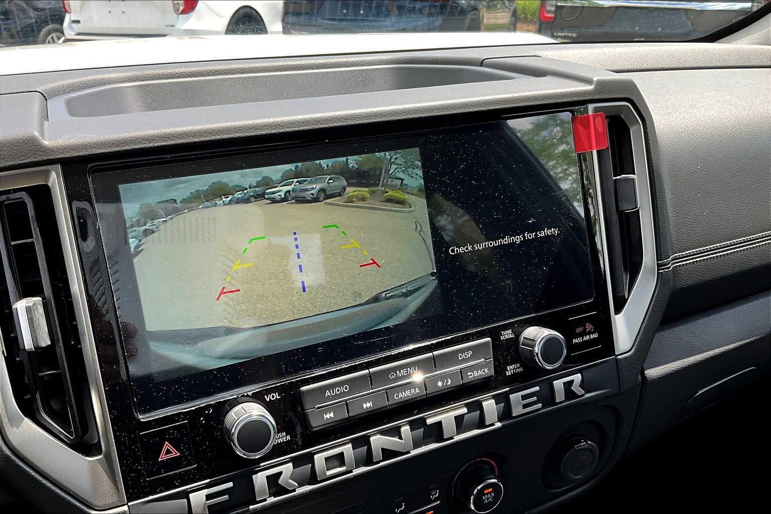 2025 Nissan Frontier SV - Photo 19
