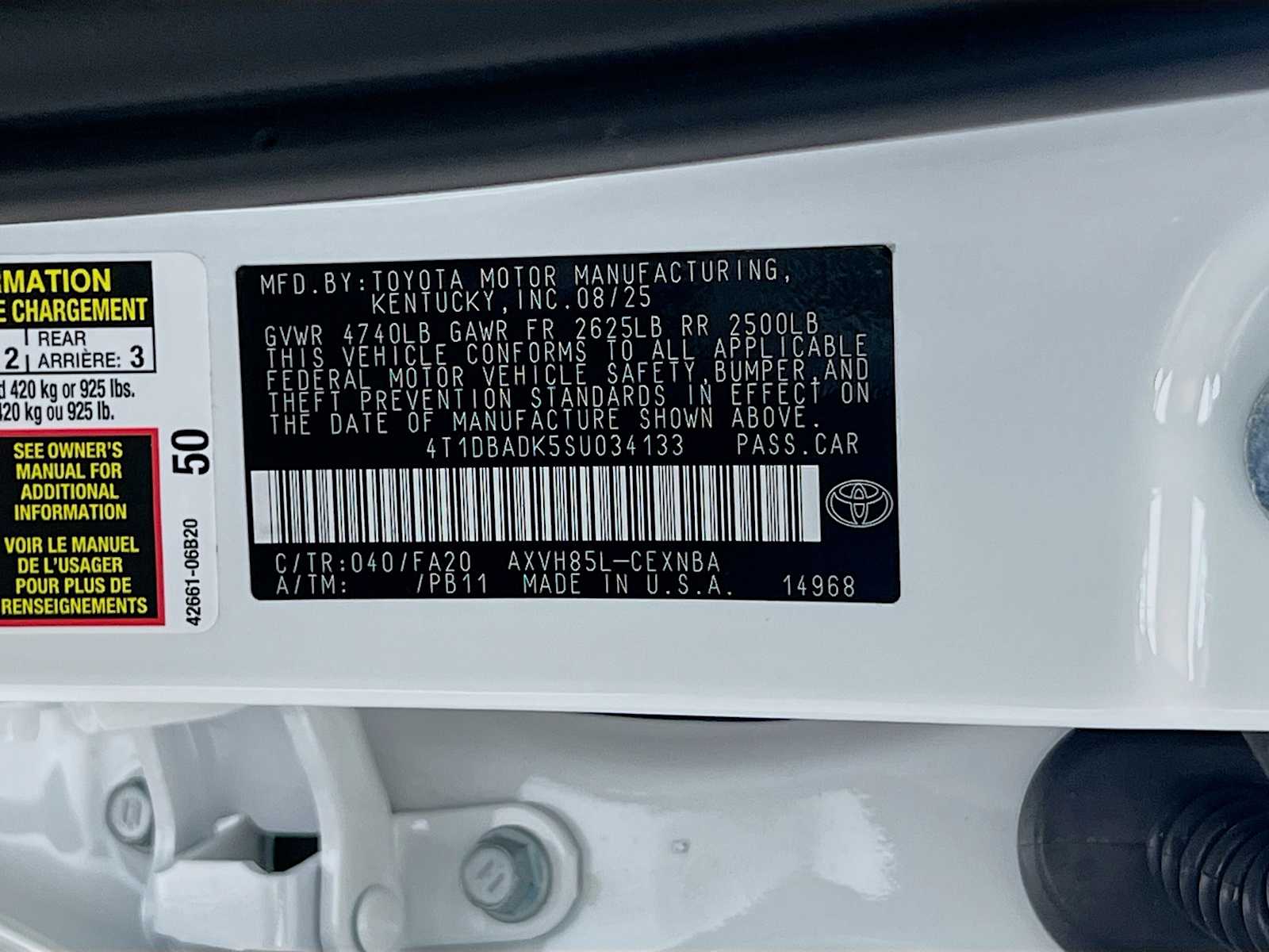2025 Toyota Camry LE - Photo 20