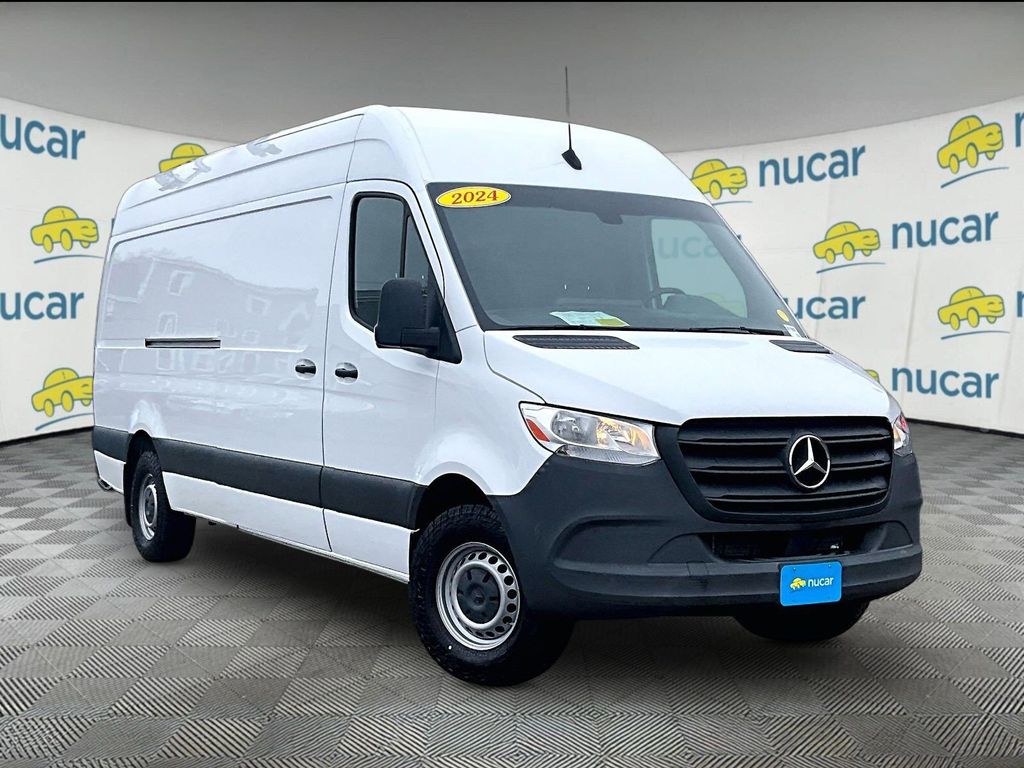 2024 Mercedes-Benz Sprinter 2500 170 WB High Roof's photo
