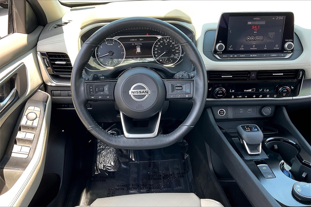 2021 Nissan Rogue SV - Photo 16