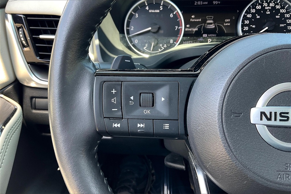 2021 Nissan Rogue SV - Photo 22