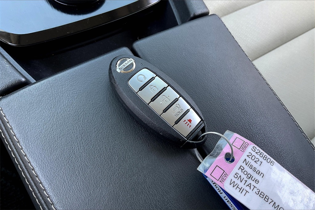 2021 Nissan Rogue SV - Photo 29
