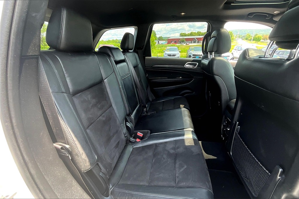 2020 Jeep Grand Cherokee Altitude - Photo 16