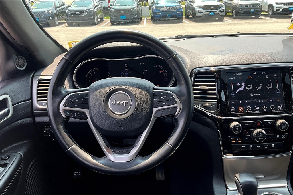2020 Jeep Grand Cherokee Altitude - Photo 17
