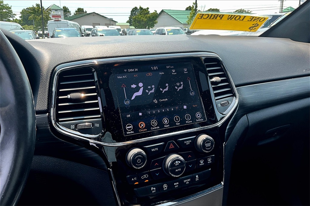 2020 Jeep Grand Cherokee Altitude - Photo 18