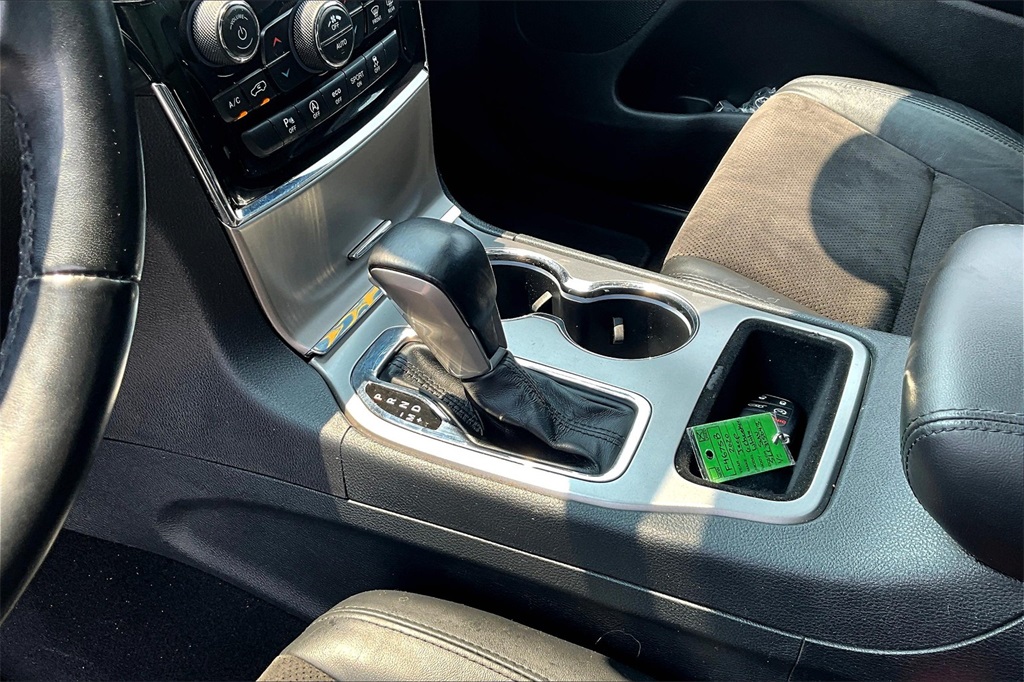 2020 Jeep Grand Cherokee Altitude - Photo 20