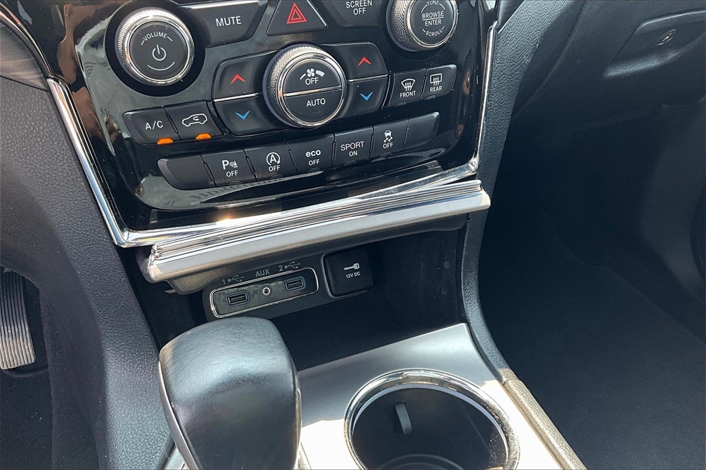 2020 Jeep Grand Cherokee Altitude - Photo 27