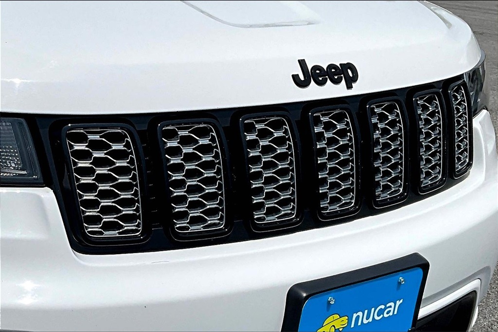 2020 Jeep Grand Cherokee Altitude - Photo 32