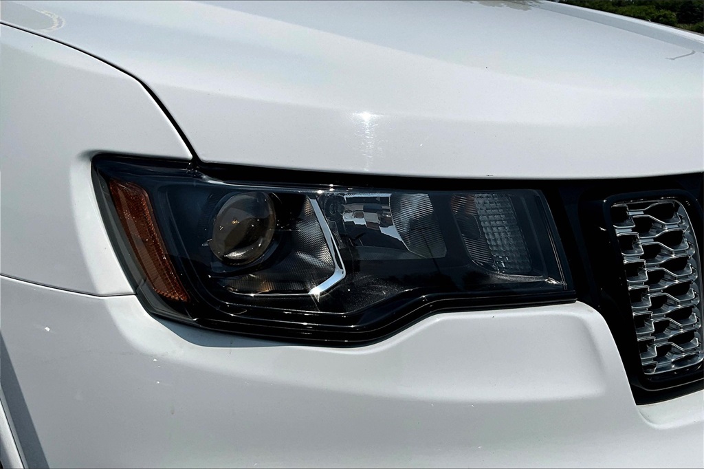 2020 Jeep Grand Cherokee Altitude - Photo 33