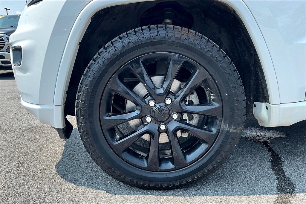 2020 Jeep Grand Cherokee Altitude - Photo 7