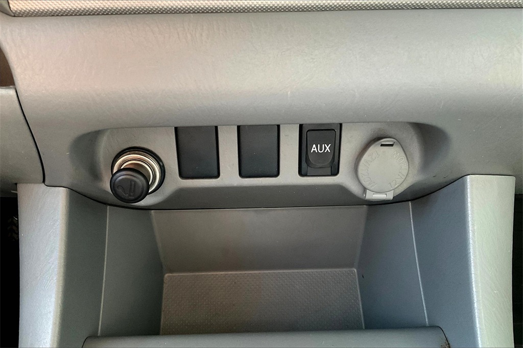 2011 Toyota Tacoma Base - Photo 12