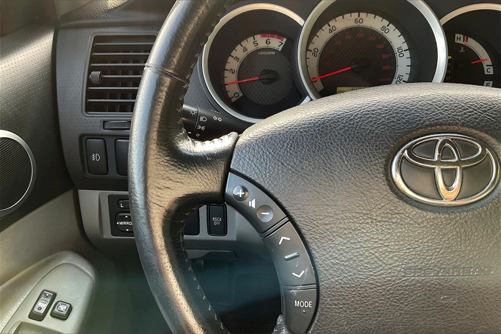 2011 Toyota Tacoma Base - Photo 22