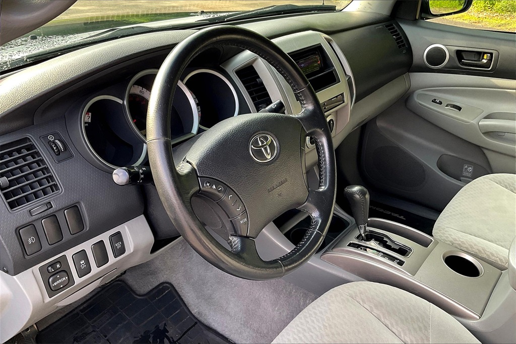 2011 Toyota Tacoma Base - Photo 8
