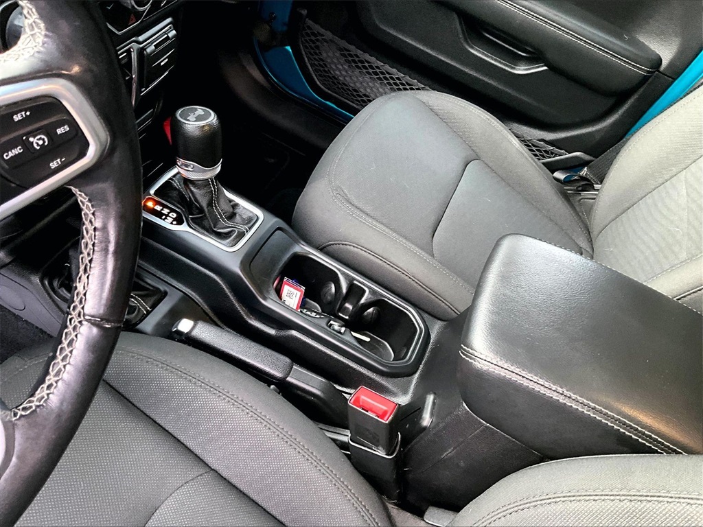 2020 Jeep Wrangler Unlimited Sahara - Photo 20