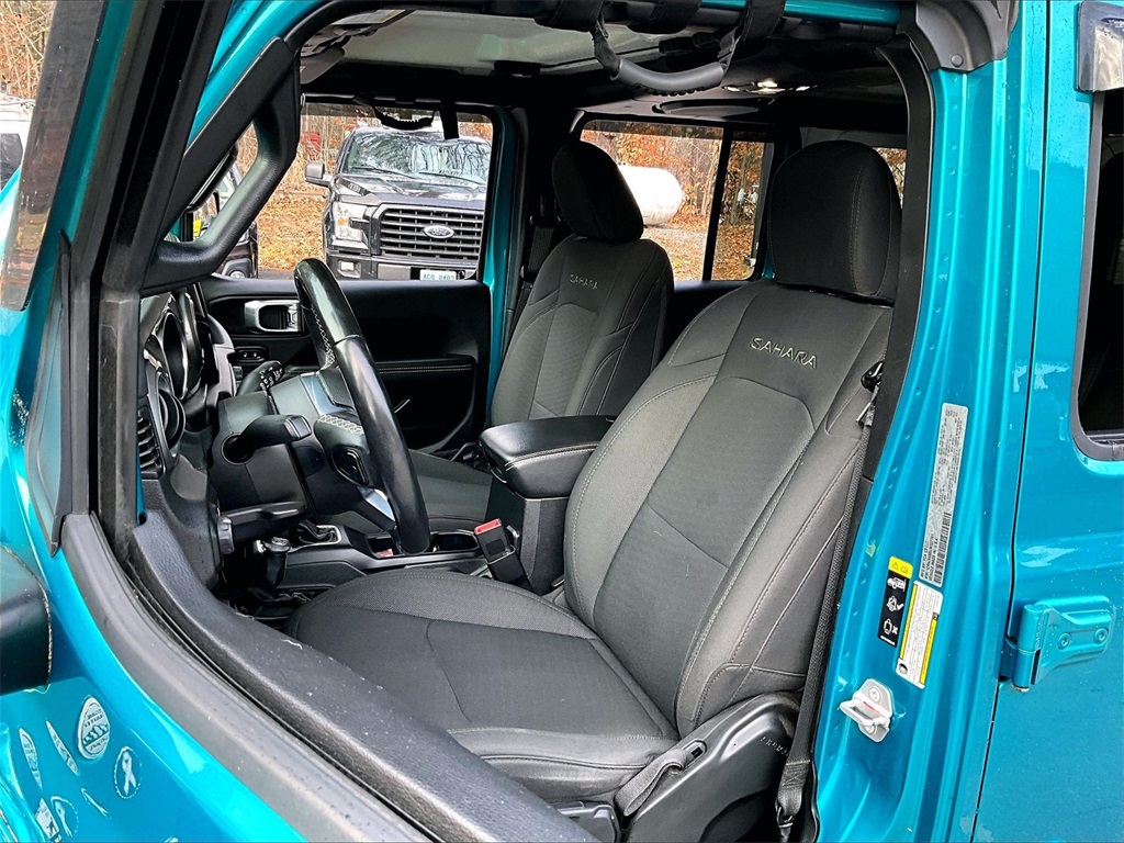 2020 Jeep Wrangler Unlimited Sahara - Photo 10