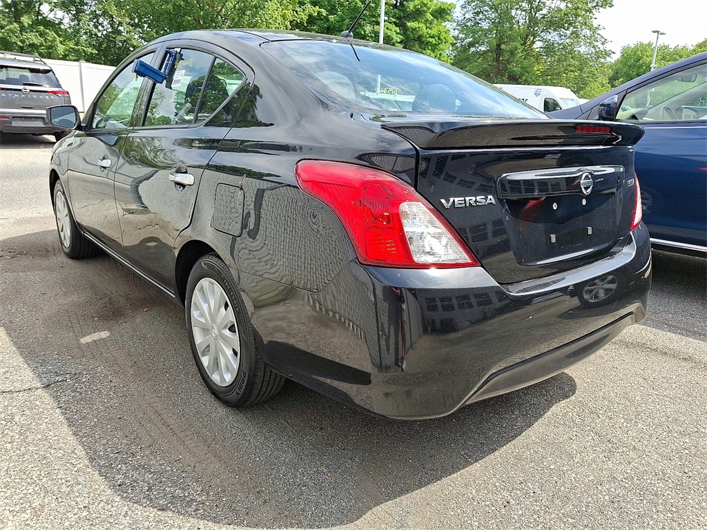 2019 Nissan Versa 1.6 SV - Photo 4