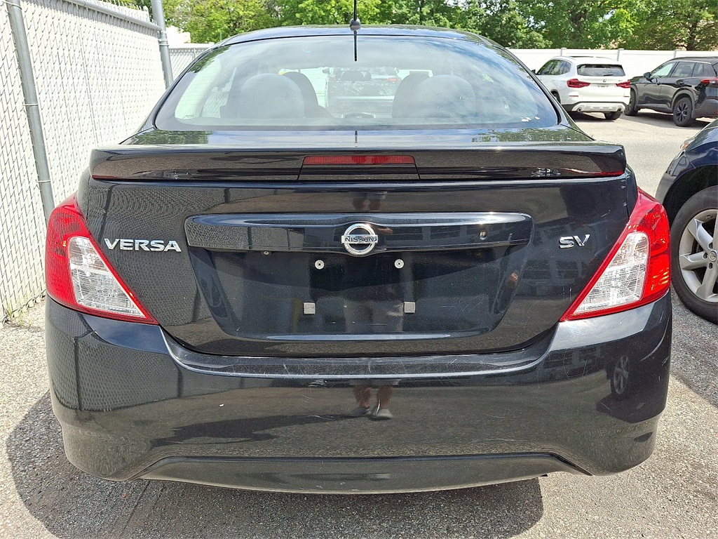 2019 Nissan Versa 1.6 SV - Photo 5