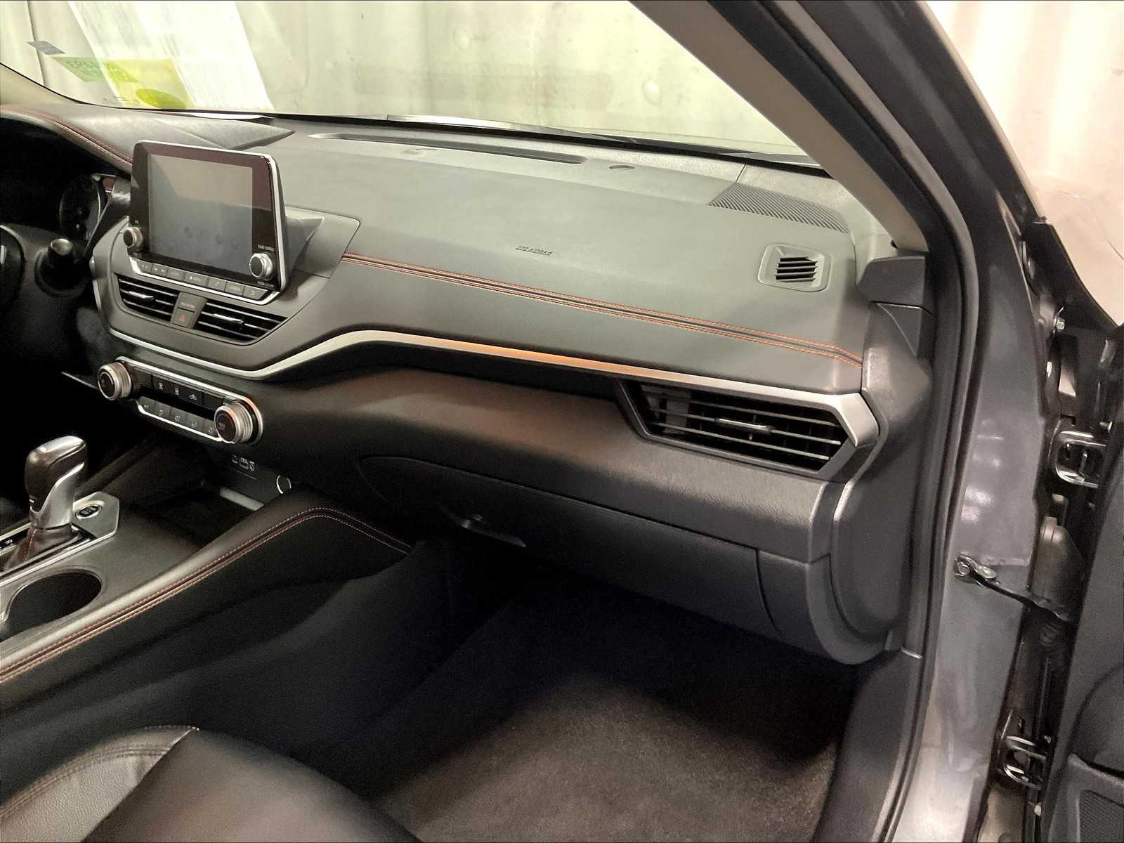 2021 Nissan Altima 2.5 SR - Photo 13
