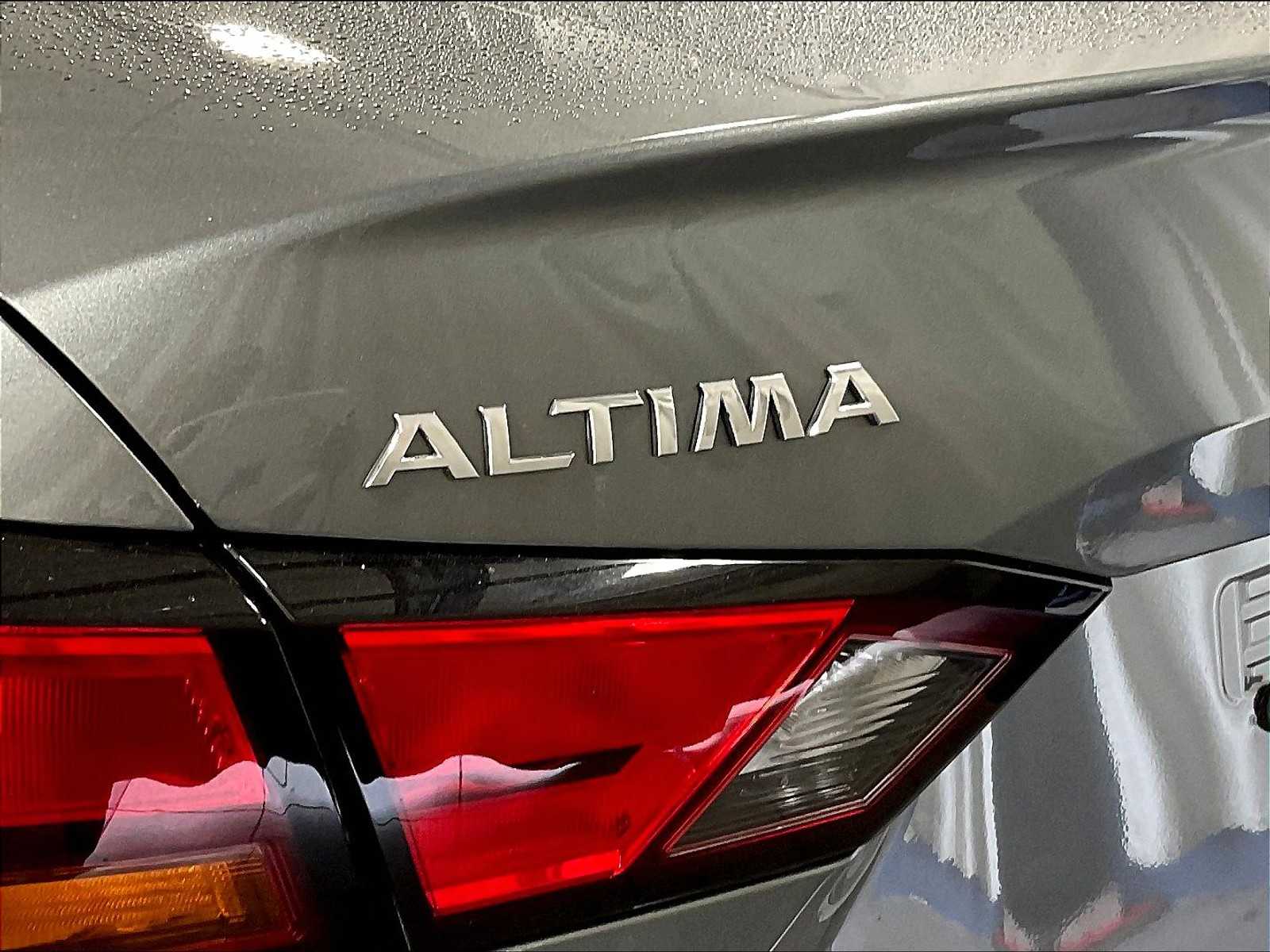 2021 Nissan Altima 2.5 SR - Photo 27