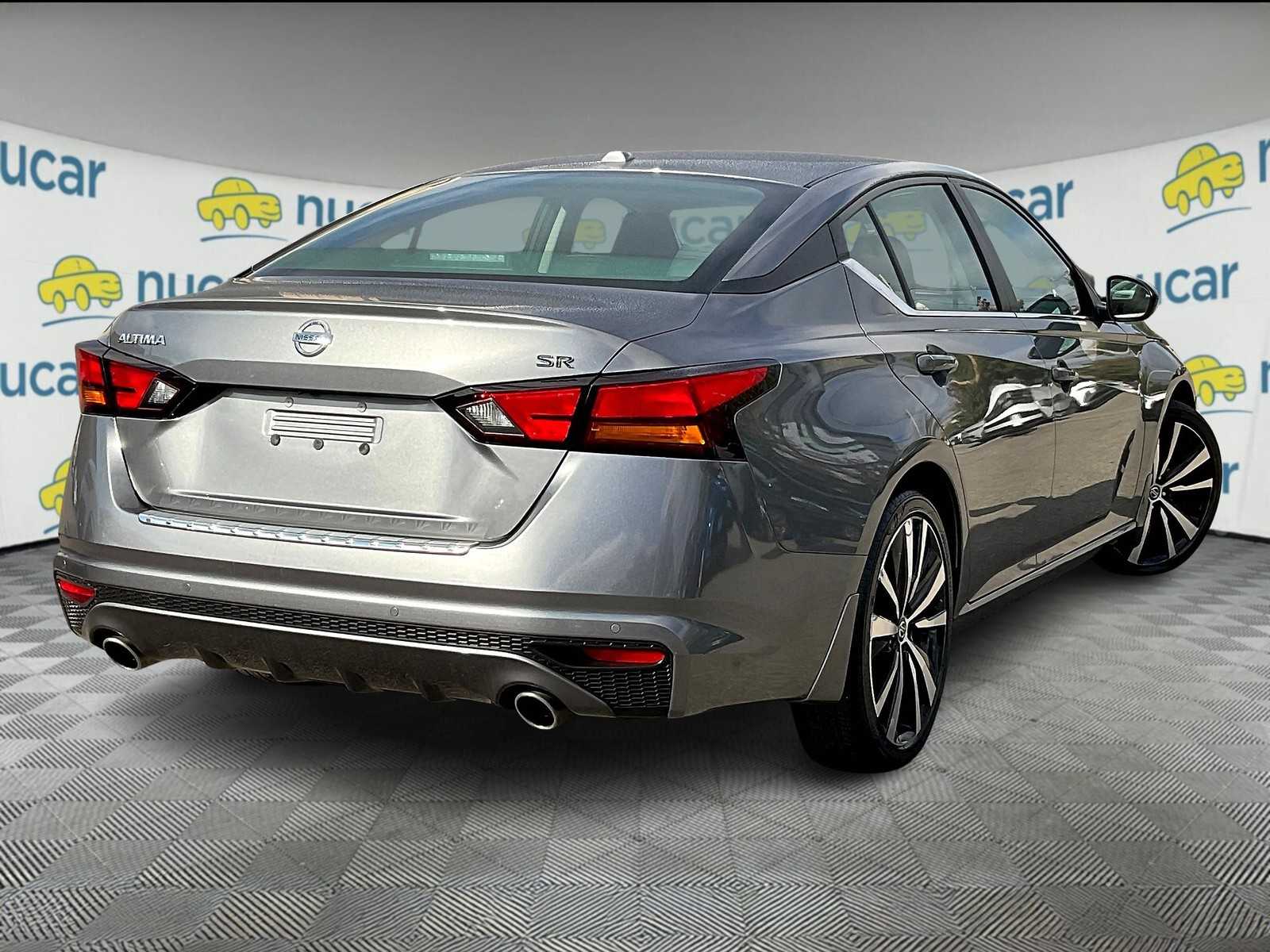 2021 Nissan Altima 2.5 SR - Photo 6