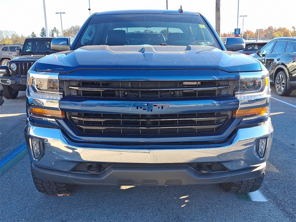 2018 Chevrolet Silverado 1500 LT - Photo 2