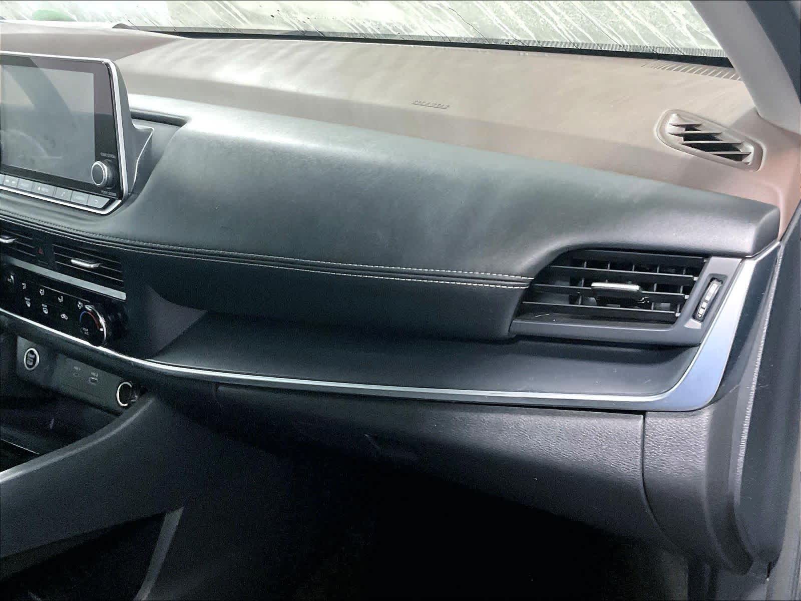 2023 Nissan Rogue S - Photo 13