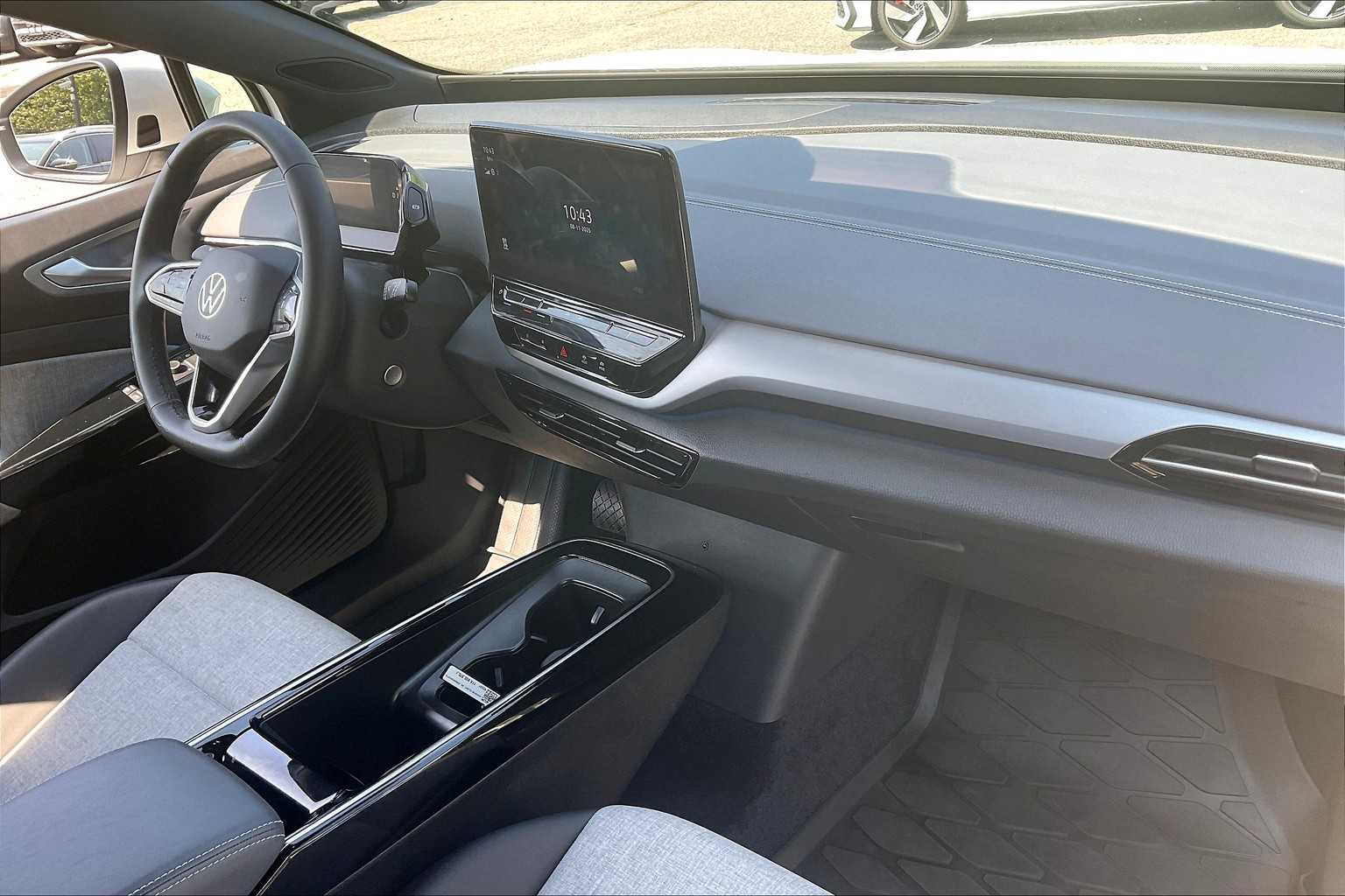 2023 Volkswagen ID.4 Pro - Photo 14