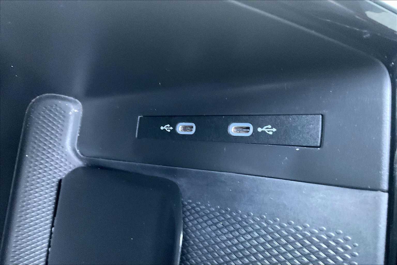 2023 Volkswagen ID.4 Pro - Photo 25