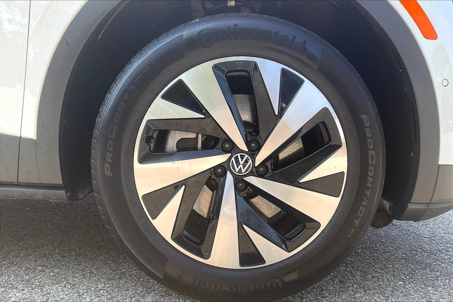 2023 Volkswagen ID.4 Pro - Photo 7