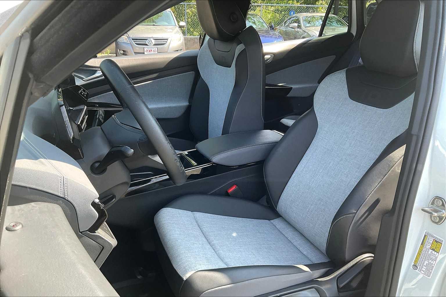 2023 Volkswagen ID.4 Pro - Photo 10