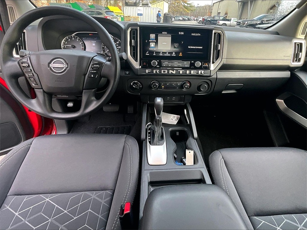 2025 Nissan Frontier SV - Photo 21