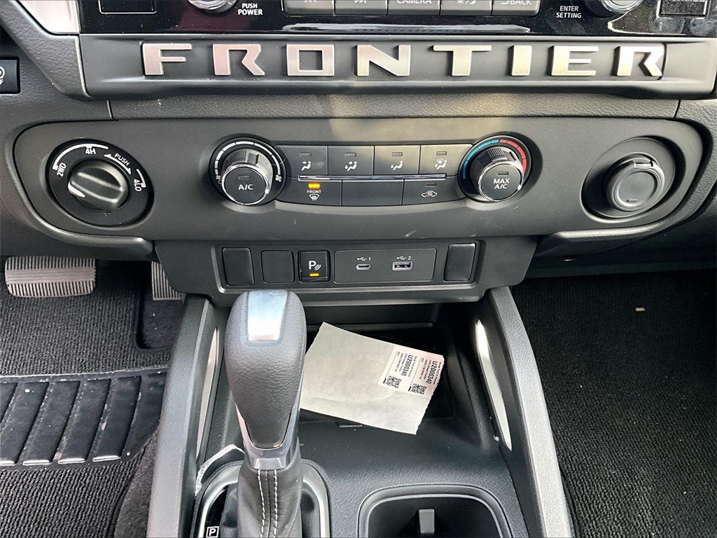 2025 Nissan Frontier SV - Photo 26
