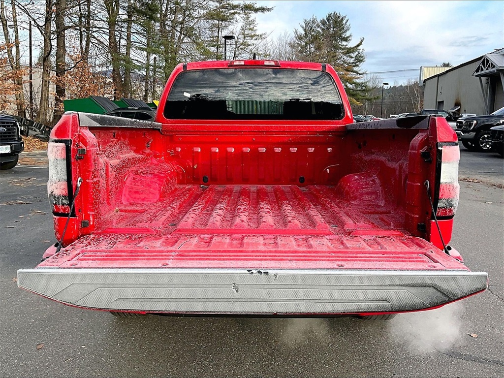 2025 Nissan Frontier SV - Photo 31