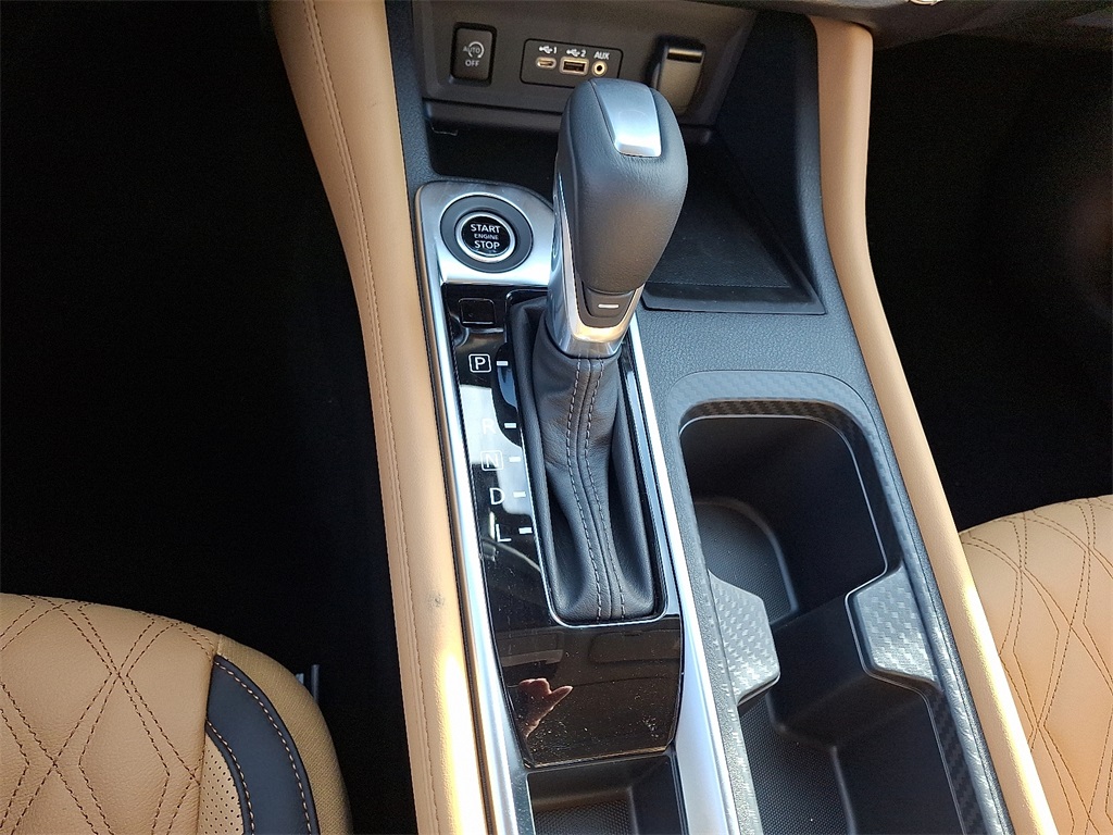 2025 Nissan Sentra SV - Photo 11