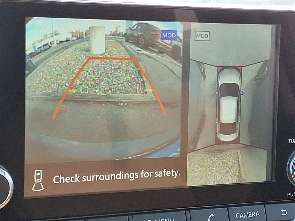 2025 Nissan Sentra SV - Photo 14