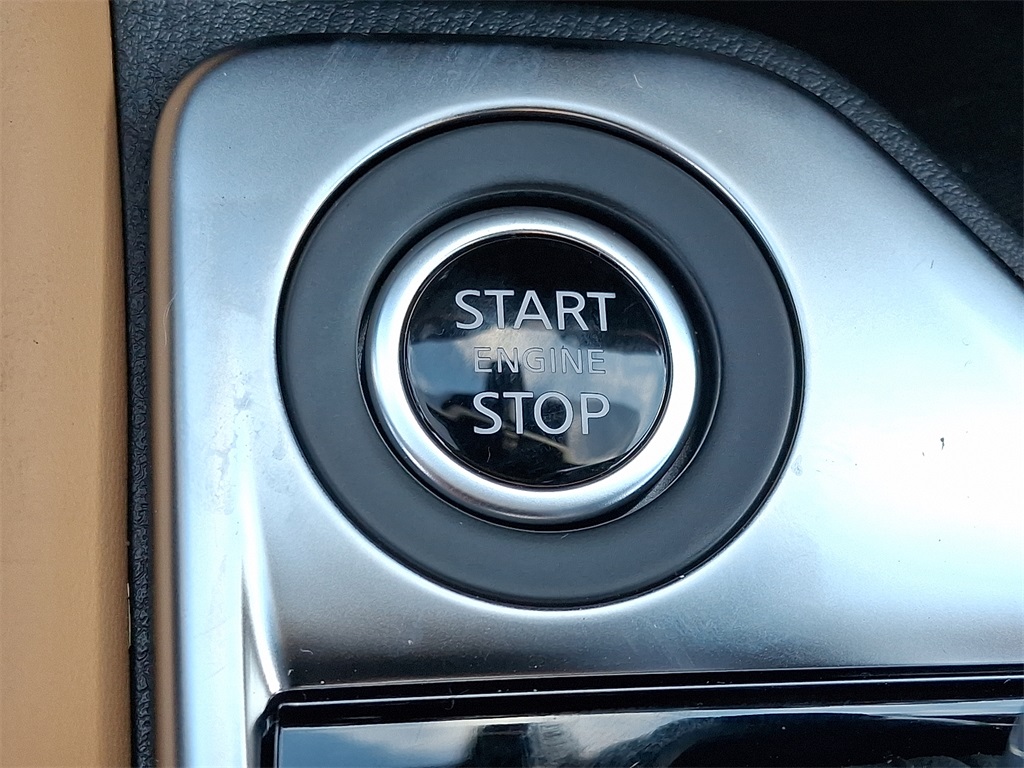 2025 Nissan Sentra SV - Photo 16